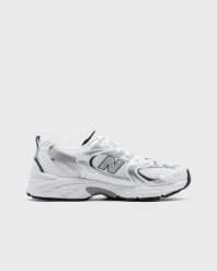 Sneakersy damskie NEW BALANCE 530 GR530SB1 Biały. Białe obuwie sportowe damskie New Balance, bez zapięcia. Za 379.00 zł.