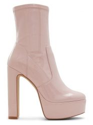 Aldo Botki w kolorze jasnoróżowym na obcasie rozmiar: 38. Różowe botki damskie ALDO, eleganckie, bez obcasa, na obcasie, bez zapięcia. Za 217.99 zł.