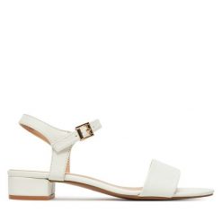 Sandały JENNY. Brązowe sandały damskie Jenny, bez wzorów, bez obcasa, na szpilce, bez zapięcia. Za 139.99 zł.