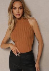Ciemnobeżowy Top z Golfem i Wiskozą z Prążkowanego Materiału Lilithea. Brązowe golfy damskie Renee, m, bez wzorów, z jeansu, bez ramiączek. Za 69.99 zł.