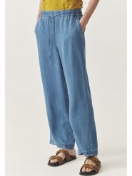 TATUUM Spodnie w kolorze błękitnym rozmiar: 42. Niebieskie spodnie materiałowe damskie TATUUM, bez wzorów, z lyocellu. Za 172.89 zł.