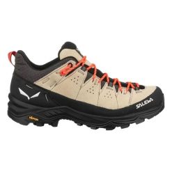 Damskie buty trekkingowe Salewa Trainer 2. Brązowe obuwie trekkingowe damskie Salewa, z gumy, bez zapięcia. Za 780.35 zł.