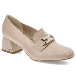 Beżowe Półbuty Chebello Damskie Eleganckie Obuwie. Brązowe półbuty damskie CheBello, bez wzorów, ze skóry, bez obcasa, na obcasie, bez zapięcia. Za 309.00 zł.