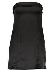 Gina Tricot Sukienka w kolorze czarnym rozmiar: 40. Czarne sukienki damskie Gina Tricot, bez wzorów, bez ramiączek. Za 37.38 zł.
