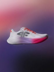 4F Niskie buty do biegania Fast Run 1.0 damskie - multikolor 37. Obuwie sportowe damskie 4F, z gumy, bez zapięcia, do biegania. Za 399.99 zł.