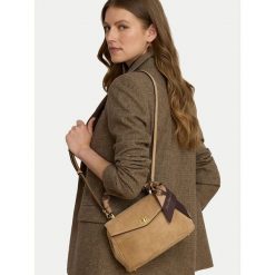 Torebka LAUREN RALPH LAUREN. Brązowe torebki klasyczne damskie Lauren Ralph Lauren, bez dodatków. Za 1,799.00 zł.