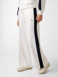 Guess Jeans Spodnie materiałowe 181544 Biały Slim Fit. Białe spodnie materiałowe damskie Guess Jeans, z aplikacjami, z jeansu. Za 434.99 zł.