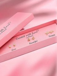 Created with Love 3-częściowy zestaw kolczyków-wkrętek "Destiny" z cyrkoniami rozmiar: onesize. Żółte kolczyki damskie Created with Love, z cyrkonią, z mosiądzu. Za 56.99 zł.