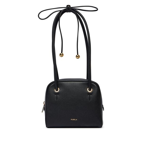 Torebka Furla. Czarne torebki klasyczne damskie Furla, bez dodatków. Za 1,439.00 zł.
