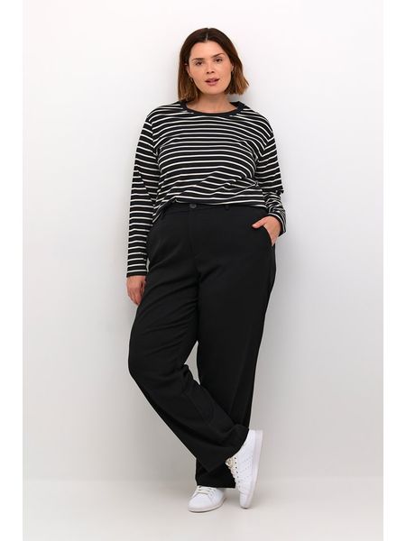 KAFFE curve Koszulka w kolorze czarno-białym rozmiar: M. Czarne koszulki damskie KAFFE curve, m, bez wzorów, z bawełny, bez kołnierzyka, bez ramiączek. Za 60.99 zł.