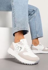 Białe Sneakersy na Grubej Podeszwie z Ozdobną Aplikacją Alivrella. Białe obuwie sportowe damskie Born2be, z jeansu, bez zapięcia. Za 99.99 zł.