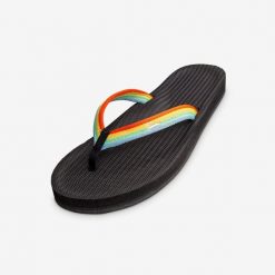 Klapki damskie - Easy Living Rainbow. Czarne klapki damskie INDOSOLE, bez wzorów, z nylonu, bez obcasa, bez zapięcia. Za 154.00 zł.
