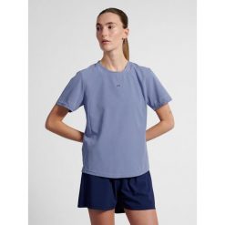 Koszulka damska Newline Breathe. Niebieskie bluzki damskie Newline, bez wzorów, bez kołnierzyka, bez ramiączek. Za 217.00 zł.