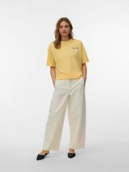 Vero Moda Koszulka w kolorze żółtym rozmiar: XS. Żółte bluzki damskie Vero Moda, xs, bez wzorów, z bawełny, bez kołnierzyka, bez ramiączek. Za 48.73 zł.