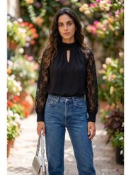 SOULSHAE Bluzka w kolorze czarnym rozmiar: L/XL. Czarne bluzki damskie SOULSHAE, l, bez wzorów, z koronki, bez kołnierzyka, bez ramiączek. Za 89.95 zł.
