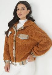 Brązowa Kurtka Pluszowa Teddy Oversize Veshe. Brązowe kurtki damskie Born2be, bez wzorów, z futra, bez kaptura. Za 139.99 zł.