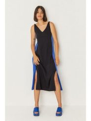 SKFK Sukienka "Uda" w kolorze niebiesko-czarnym rozmiar: 36. Czarne sukienki damskie SKFK, bez wzorów, z bawełny, bez ramiączek. Za 187.99 zł.