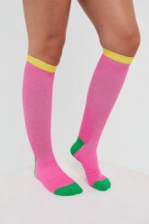 Skarpety narciarskie / snowboardowe So Fetch. Zielone skarpetki damskie OOSC, bez wzorów, z elastanu. Za 132.99 zł.