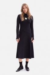 Bawełniana sukienka dzianinowa z golfem rozkloszowana czarna. Czarne sukienki damskie Bewear, bez wzorów, z bawełny, biznesowe, bez ramiączek. Za 269.00 zł.
