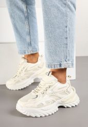 Beżowe Sneakersy na Grubej Tłoczonej Podeszwie z Geometrycznym Wzorem Deoliriel. Brązowe obuwie sportowe damskie Born2be, z jeansu, bez zapięcia. Za 109.99 zł.
