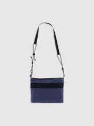 4F Saszetka crossbody uniseks - granatowa Uniwersalny. Szare nerki i saszetki damskie 4F, bez wzorów, z dzianiny. W wyprzedaży za 59.99 zł.