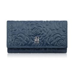 Duży portfel damski skórzany z tłoczeniem w kwiaty granatowy Paolo Peruzzi AL-14-NV. Niebieskie portfele damskie PAOLO PERUZZI, bez wzorów, ze skóry. Za 89.00 zł.