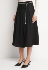 Czarna Rozkloszowana Spódnica z Wiskozą Wysokim Stanem i Łańcuszkiem Tolienna. Czarne spódnice damskie Born2be, na co dzień, l, bez wzorów, z wiskozy, eleganckie, midi. Za 129.99 zł.