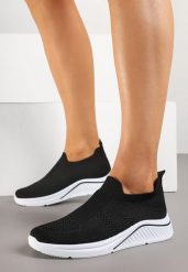 Czarne Wsuwane Buty Sportowe Sneakersy z Siateczki Worrtewi. Czarne obuwie sportowe casual damskie Born2be, z jeansu, trekkingowe. Za 69.99 zł.