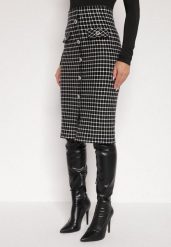 Czarno-Biała Ołówkowa Tweedowa Spódnica w Kraciasty Wzór z Guzikami Anitusa. Czarne spódnice damskie Born2be, na co dzień, m, bez wzorów, z jeansu, eleganckie, midi. Za 69.99 zł.
