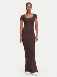 Guess Sukienka codzienna V6YK06 K4696 Brązowy ciemny Regular Fit. Brązowe sukienki damskie Guess, z aplikacjami, bez ramiączek. Za 434.99 zł.