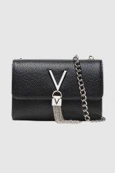 VALENTINO Czarna kopertówka Divina ze srebnymi okuciami. Czarne torebki wieczorowe damskie Valentino by Mario Valentino, bez wzorów, bez dodatków. W wyprzedaży za 188.99 zł.