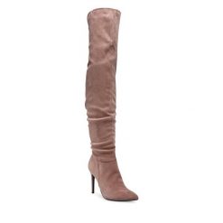 Kozaki DeeZee. Brązowe kozaki damskie DeeZee, bez obcasa, na szpilce, bez zapięcia. Za 137.99 zł.