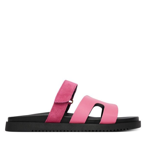 Klapki Steve Madden. Czerwone klapki damskie Steve Madden, bez wzorów, bez obcasa, bez zapięcia. Za 366.99 zł.