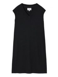 TATUUM Sukienka "Ewa" w kolorze czarnym rozmiar: S. Czarne sukienki damskie TATUUM, bez wzorów, prążkowane, bez ramiączek. Za 127.35 zł.