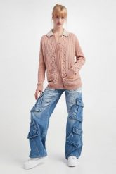 Kardigan damski wełniany ELISABETTA FRANCHI. Kardigany damskie Elisabetta Franchi, bez wzorów, z wełny. W wyprzedaży za 2,447.40 zł.