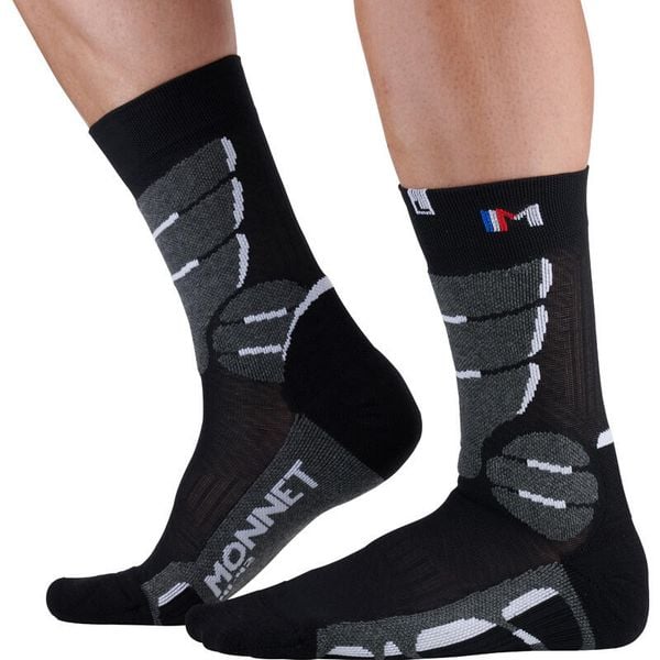 Skarpetki Monnet Jarrette Expert. Białe skarpetki damskie MONNET, bez wzorów. Za 135.50 zł.