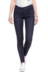 SPODNIE DAMSKIE LEE SCARLETT RINSE L526FE36 112111610. Brązowe rurki damskie Lee, bez wzorów, z denimu. W wyprzedaży za 89.99 zł.