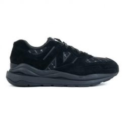 Buty do chodzenia męskie New Balance 5740. Czarne skarpety i rajstopy dziewczęce New Balance, bez wzorów, z gore-texu. Za 679.99 zł.