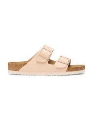 Sandały Birkenstock Arizona BF. Brązowe sandały damskie Birkenstock, bez wzorów, ze skóry, bez obcasa, bez zapięcia. Za 378.45 zł.