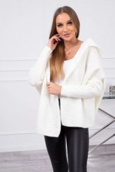 Sweter z kapturem i rękawami typu nietoperz ecru. Swetry klasyczne damskie KESI, l, z poliesteru, bez kołnierzyka, plus size. Za 178.78 zł.