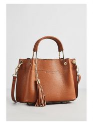 Christian Laurier Skórzana torebka "Lamy" w kolorze karmelowym - 27 x 18 x 11 cm rozmiar: onesize. Brązowe torebki klasyczne damskie Christian Laurier, z materiału, przez ramię, bez dodatków. Za 317.62 zł.