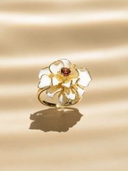 DIAMANTA Złoty pierścionek "Fleur flamboyante" z granatem rozmiar: 52. Żółte pierścionki damskie DIAMANTA, z granatem, złote. Za 5,534.95 zł.