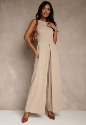 Beżowy Taliowany Kombinezon Ozdobiony Zakładkami Berinola. Brązowe sukienki damskie Renee, bez wzorów, eleganckie, bez ramiączek. Za 149.99 zł.