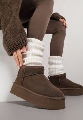 Brązowe Wsuwane Śniegowce na Platformie z Cholewką z Zamszu Naturalnego Mevelessa. Brązowe śniegowce damskie Born2be, z dzianiny. Za 169.99 zł.