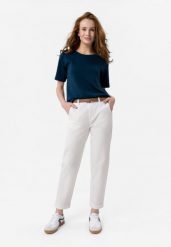 Bawełniane spodnie R-LANA. Białe spodnie materiałowe damskie Volcano, bez wzorów, z bawełny. Za 149.99 zł.