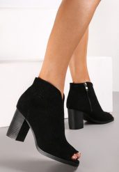 Czarne Botki Peep Toe na Słupku Zdobione Drobnymi Wycięciami Sallely. Czarne botki damskie Renee, z otwartym noskiem, bez obcasa, na obcasie, bez zapięcia. Za 109.99 zł.