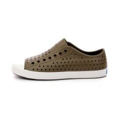 Trampki Native Jefferson. Brązowe trampki damskie Native Shoes, bez wzorów, bez zapięcia. Za 194.99 zł.