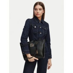 Torebka U.S. Polo Assn. Czarne shopper bag U.S. Polo Assn., bez wzorów, bez dodatków. Za 144.99 zł.
