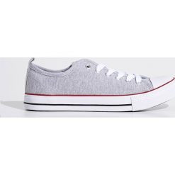 Trampki - Jasny szar. Trampki damskie marki Sinsay. Za 49.99 zł.