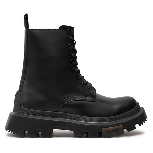 Trapery HUGO. Czarne trapery damskie Hugo, bez zapięcia. Za 649.99 zł.